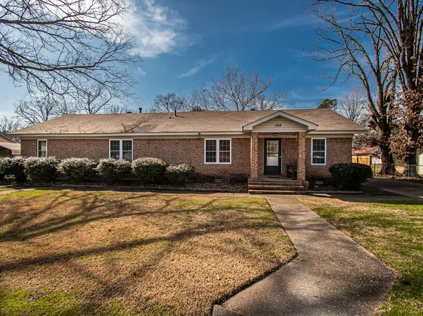 102 Shepard Ave, East Camden, AR 71701
