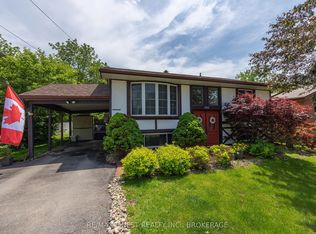 292 Bridge St W, Greater Napanee, ON K7R 2G1