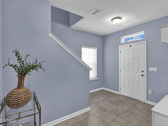 5th image of 319 Sanctuary Dr