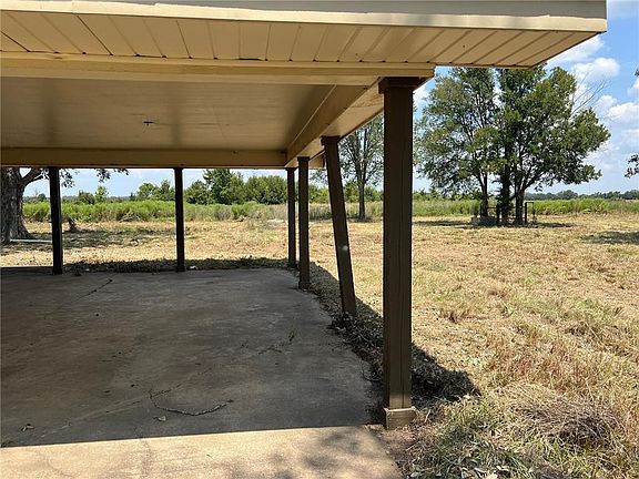 2nd image of 551 Burkett Rd