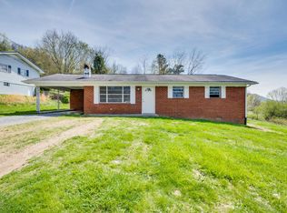 434 S Johnson Rd, Rogersville, TN 37857