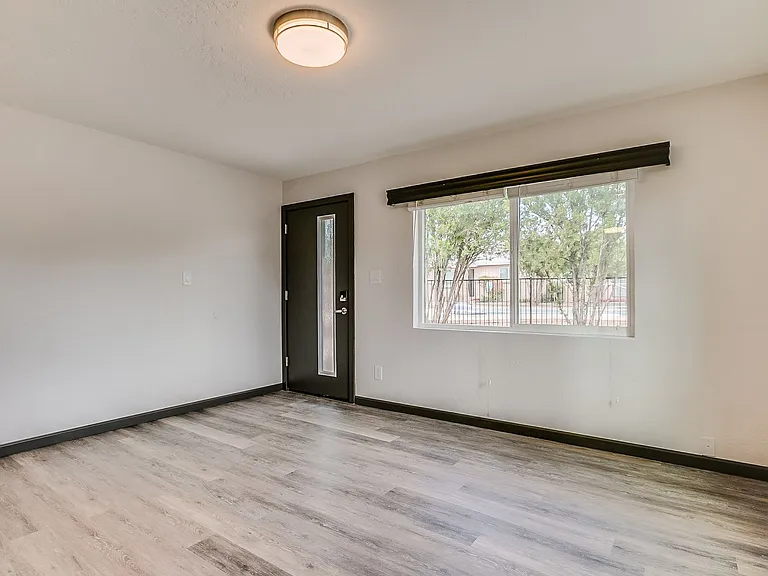 1409-1429 E. Drachman St. — Photo 5