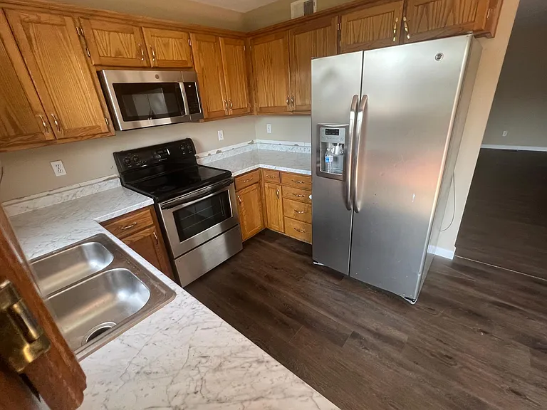 314 S Creekside Ct #314 — Photo 7