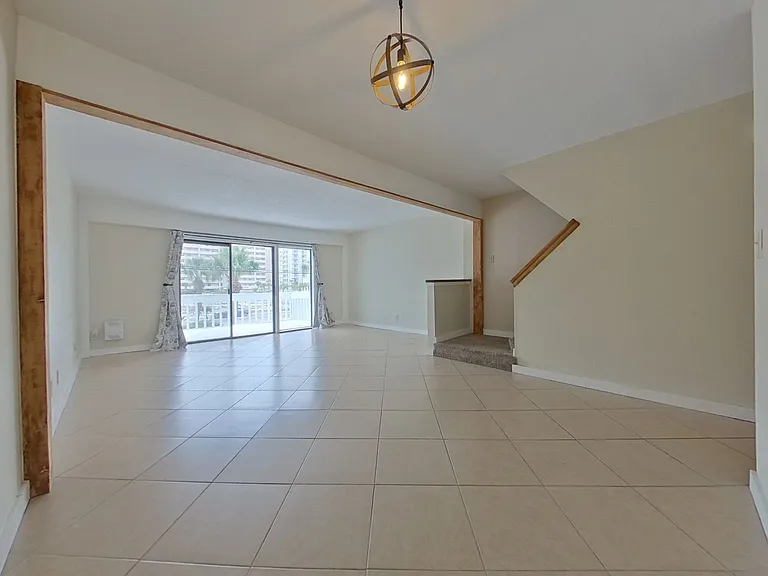 5-web-or-mls-4 Dining _ Living_05012026
