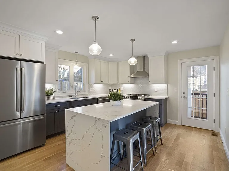 61R Prescott St #1 — Photo 1