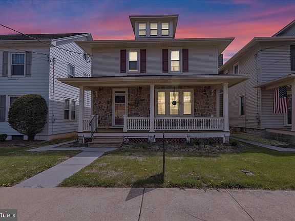 5th image of 6 W Maple Ave