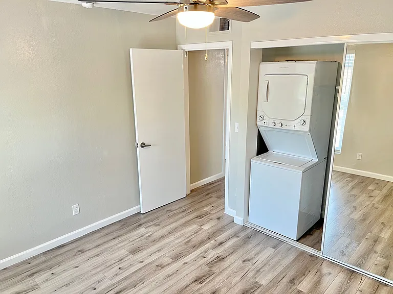 The Haven on 3rd — Photo 20