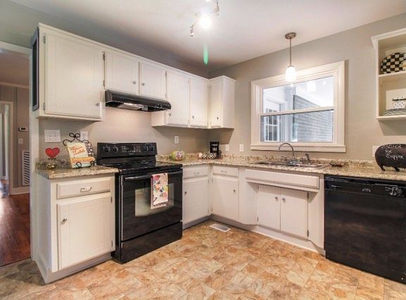 5th image of 425 Richland Cir