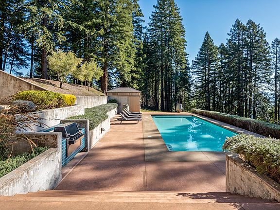 4th image of 700 Holmes Ranch Road