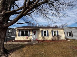 1705 Cedar St, Valparaiso, IN 46383
