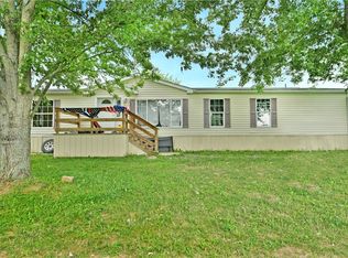 1952 Perry Hwy, Fredonia, PA 16124