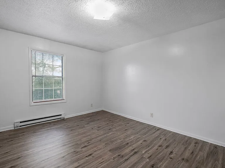 122 S Ford St — Photo 10