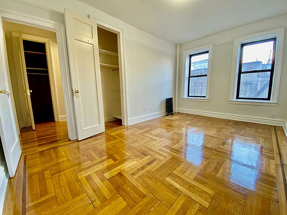 4th image of 100 Woodruff Ave APT 5C