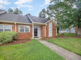 200 Old Spring Hill Ln, Fuquay Varina, NC 27526