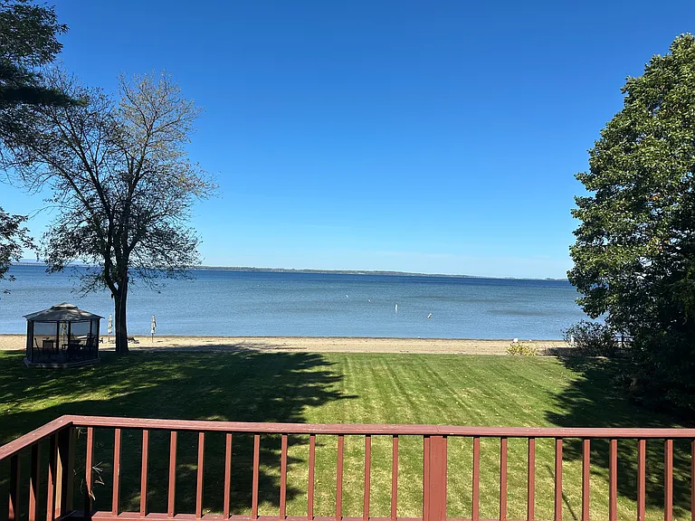 304 Thayer Bay Rd — Photo 4