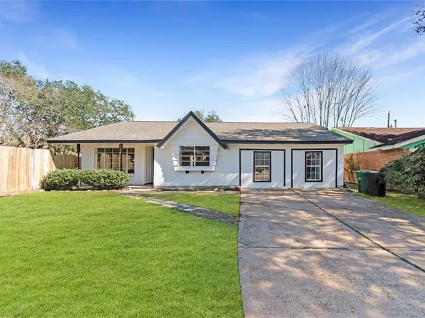 4318 Smooth Oak Ln, Houston, TX 77053