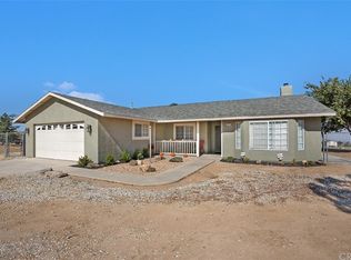 5372 Mesquite Rd, Phelan, CA 92371