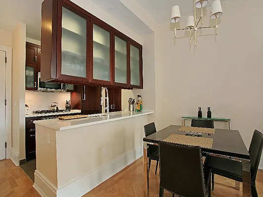 Rented by Sotheby's International Realty | media 37