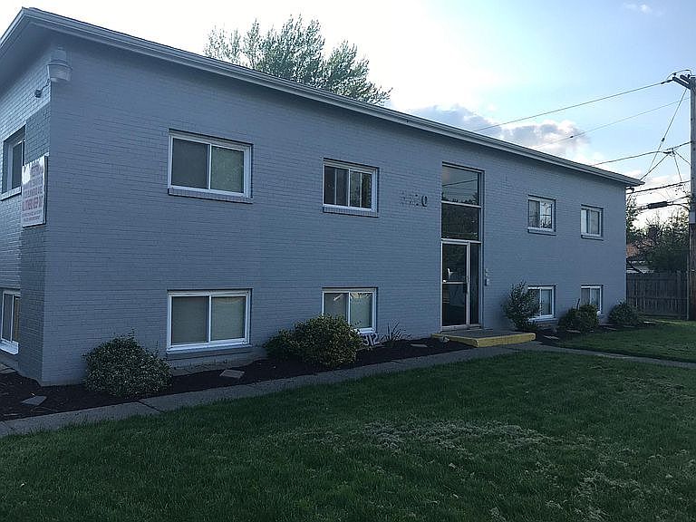 1st image of 3120 Elmwood Ave APT 3