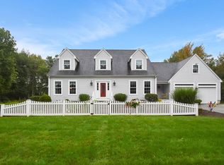 42 Miscoe Rd, Mendon, MA 01756