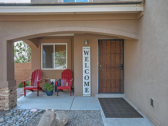 3rd image of 2075 Maywood Dr SE