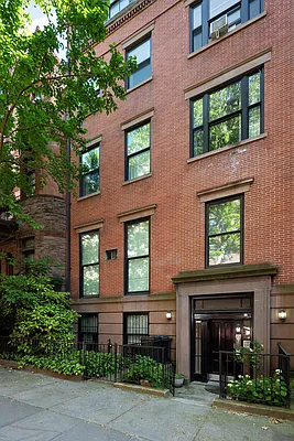 Sold by Compass | media 13