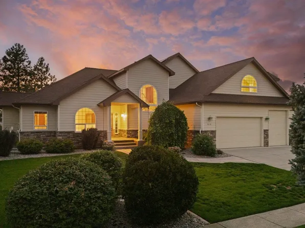 919 N Country Club Dr, Deer Park, WA 99006