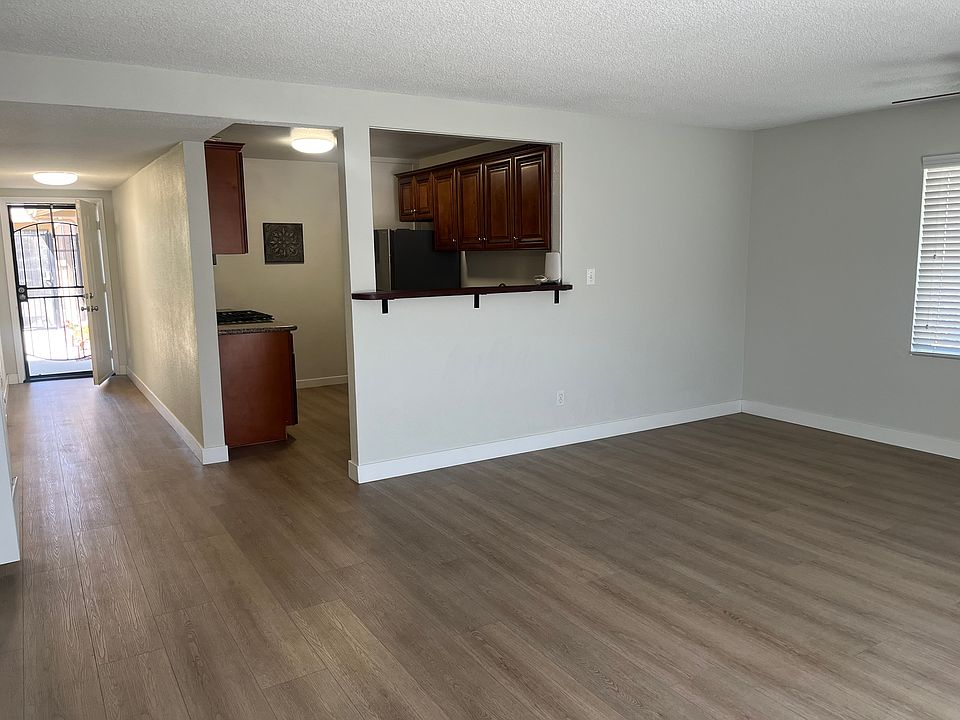 1st image of 375 W Vernon Dr #C