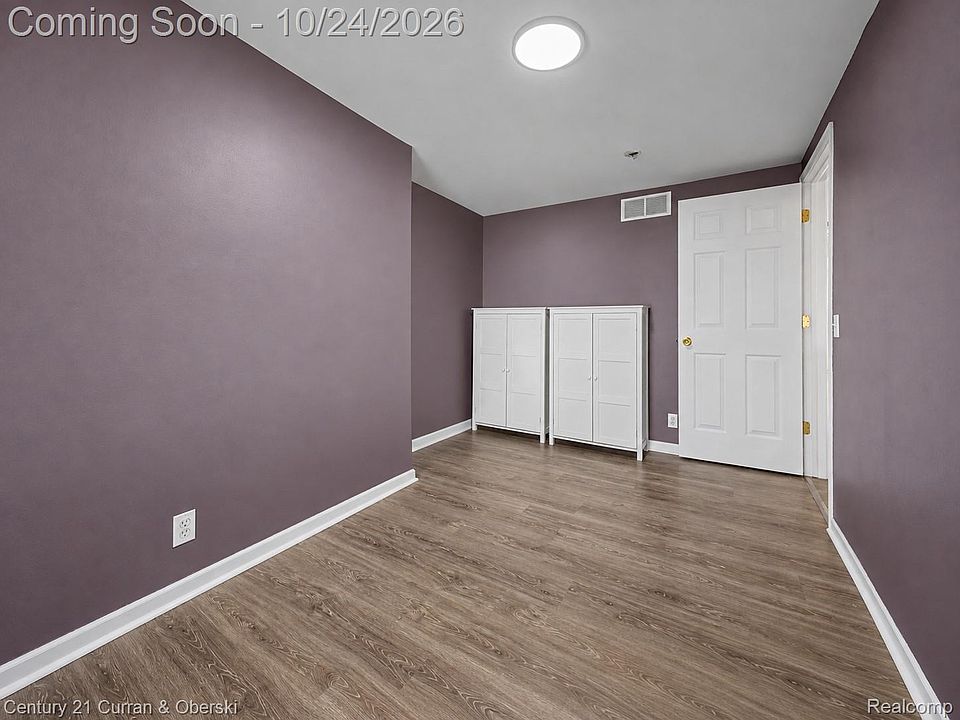 1054 Boston Ave, photo 13