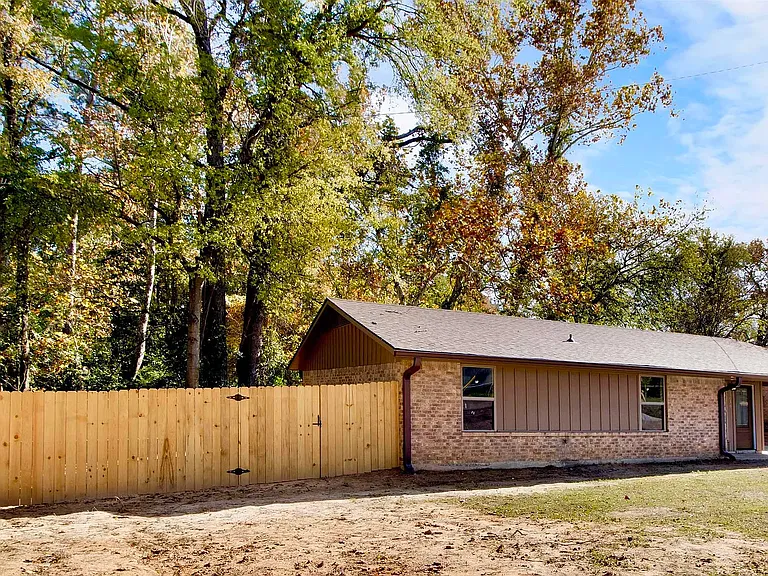 1816 Buccaneer Dr — Photo 15