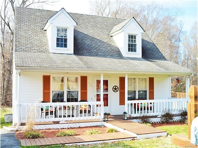 1st image of 318 Bull Run Dr