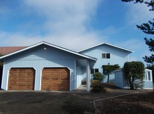 648 Chinook Ave SE, Ocean Shores, WA 98569
