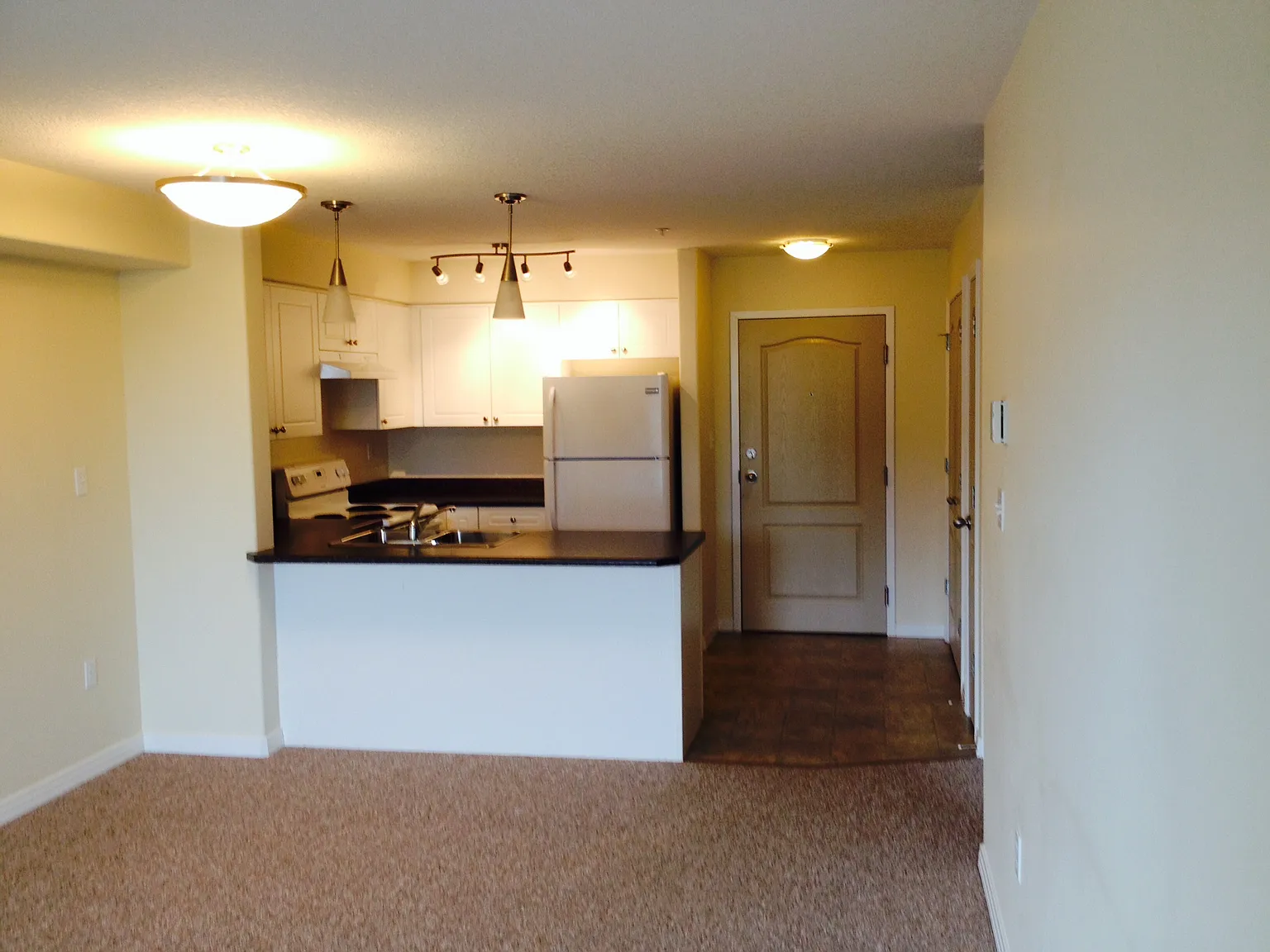 Cornerstone Apartments I — Photo 2