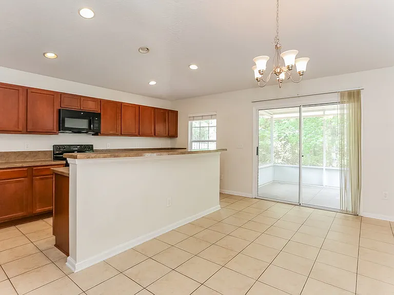 2274 Tyson Lake Dr — Photo 6
