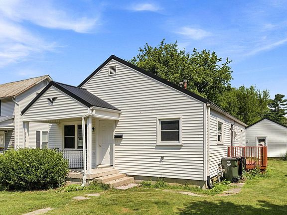 3rd image of 623 Cooper St