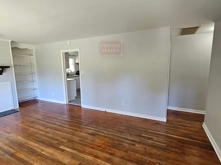 5610 Kendall Rd — Photo 4