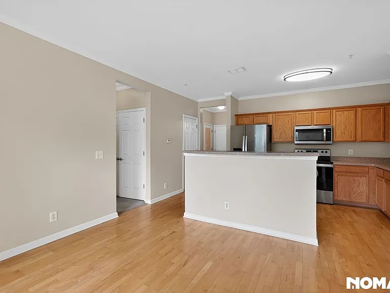 1975 Nocturne Dr #2302 — Photo 3