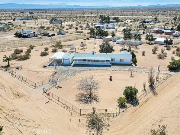 7527 Begonia Rd, Phelan, CA 92371