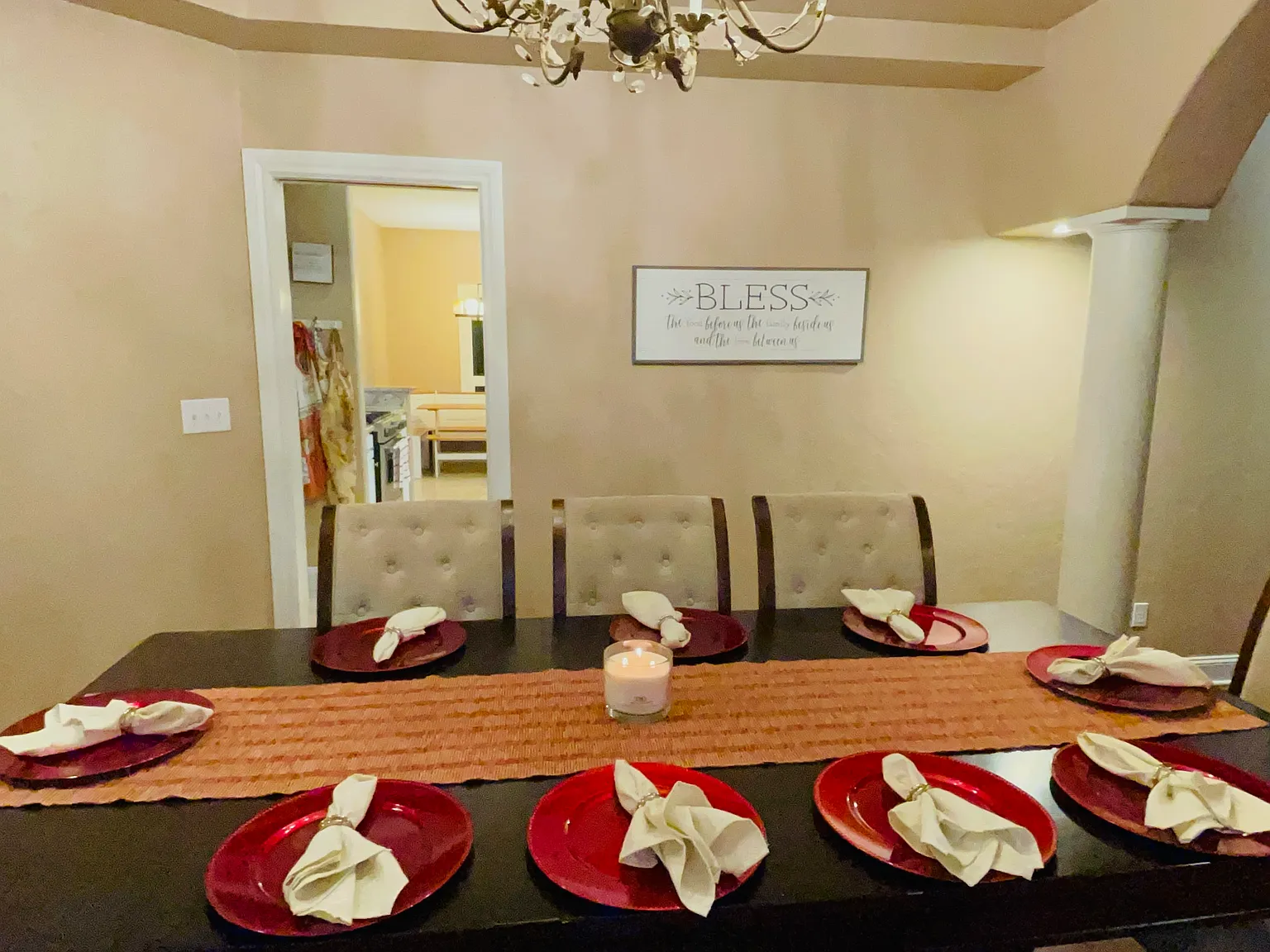 4 bed, 3264 sqft, $3,950 — Photo 3