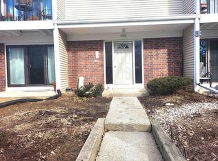 5522 Century Ave APT 1, Middleton, WI 53562