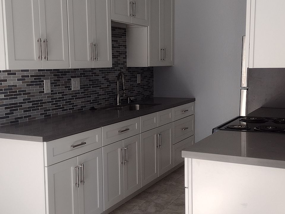 Kitchen Lft View