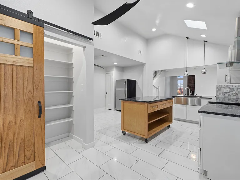 3721 Smartt St — Photo 15