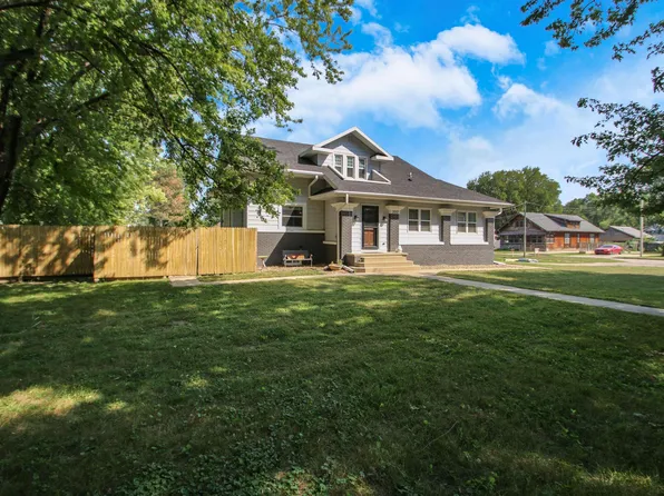 300 B St, Sergeant Bluff, IA 51054