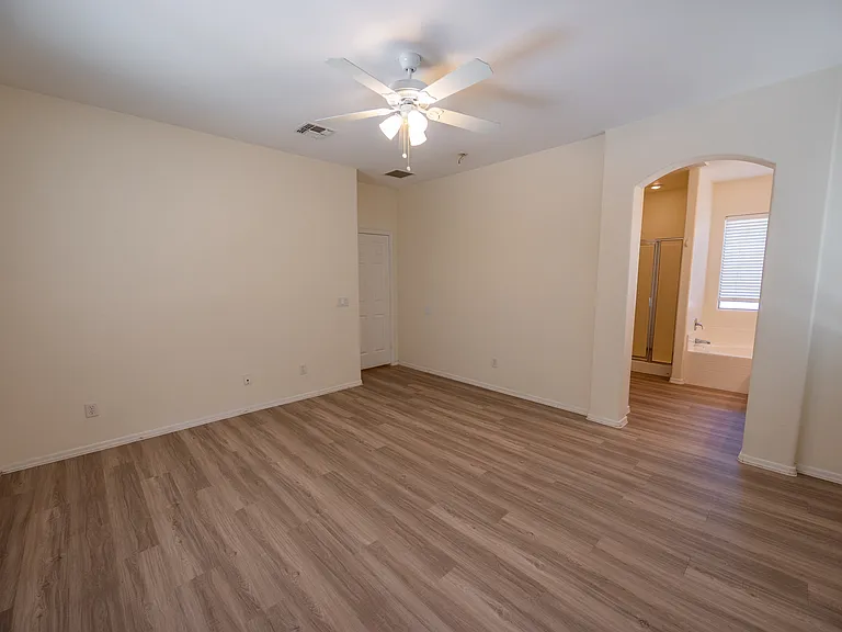 4540 E Sundance Ave — Photo 10