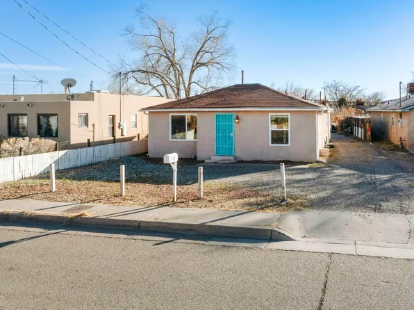 310 San Lorenzo Ave NW, Albuquerque, NM 87107