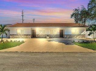 539 NE 18th St, Boca Raton, FL 33432