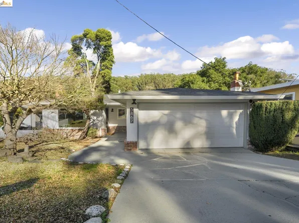 5867 McBryde Ave, Richmond, CA 94805