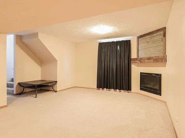 1123 Rawhide Rd — Photo 20