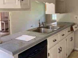 11405 Crestfield Dr SE, Huntsville, AL 35803