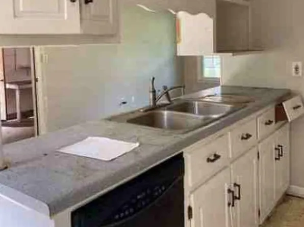 11405 Crestfield Dr SE, Huntsville, AL 35803